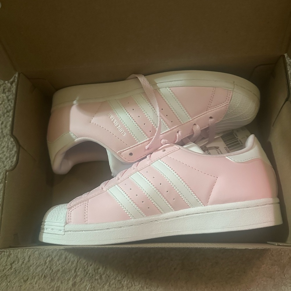 Adidas Superstar pink and white Sneakers Womens size 7.5 youth size 5.5 NIB